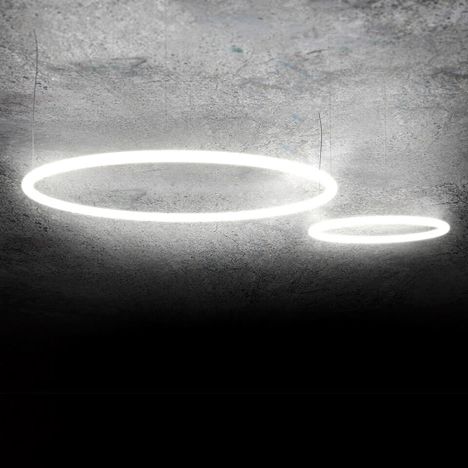 Artemide Подвесной светильник Alphabet of light от Artemide — в интерьере