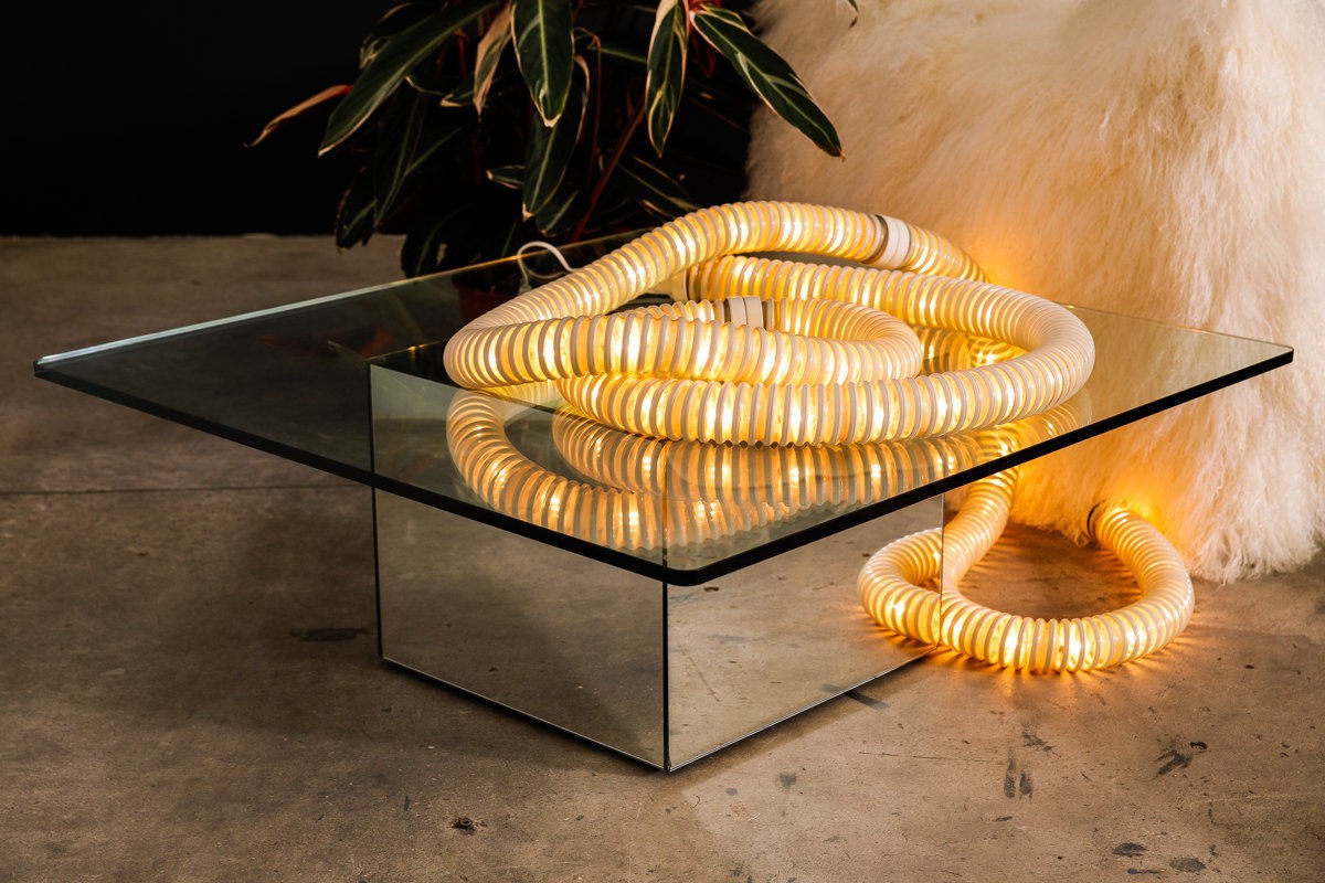 Artemide Настольная лампа Boalum от Artemide — в интерьере