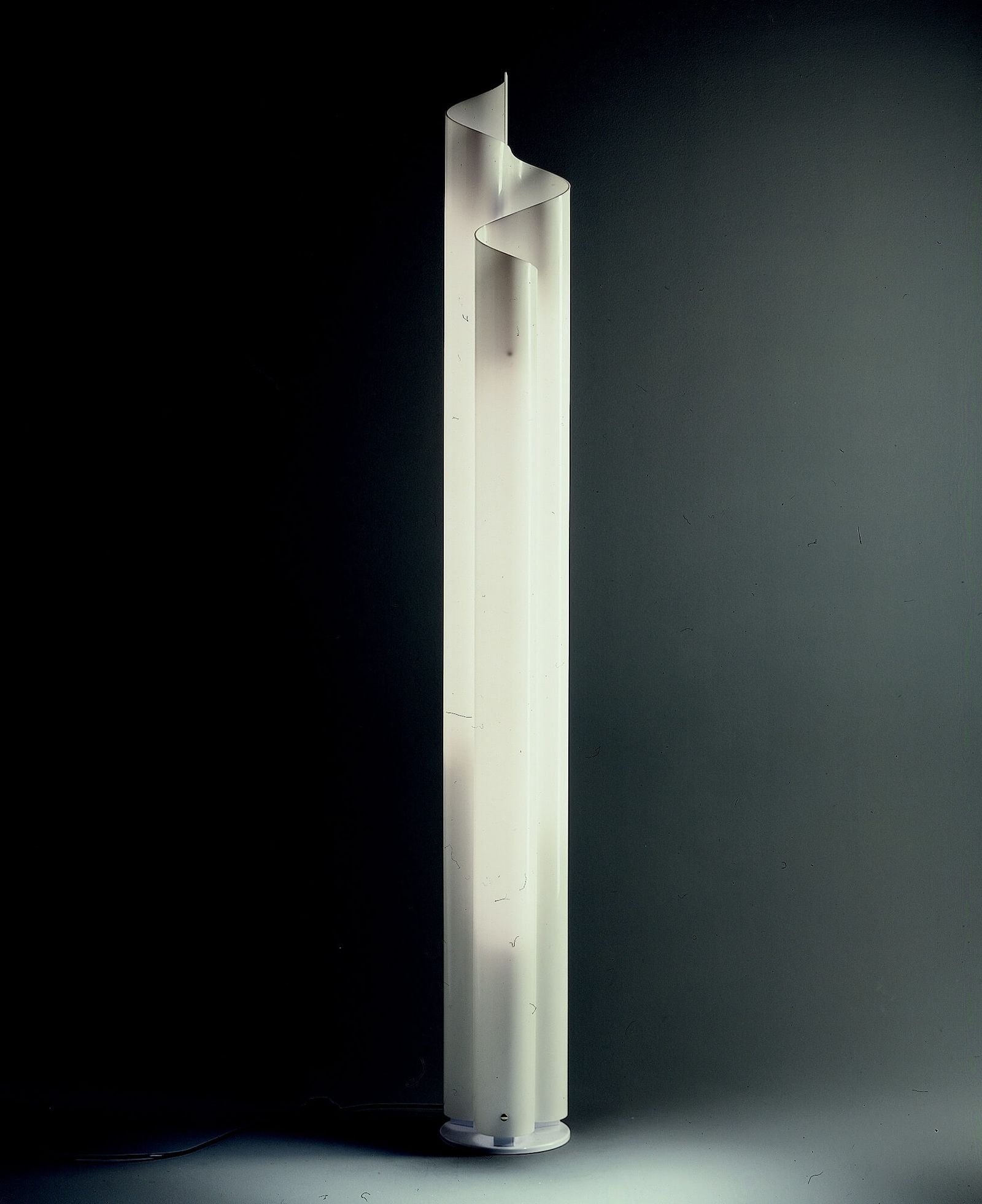 Artemide Торшер Chimera от Artemide — в интерьере