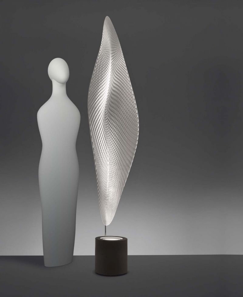 Artemide Торшер Cosmic от Artemide — в интерьере