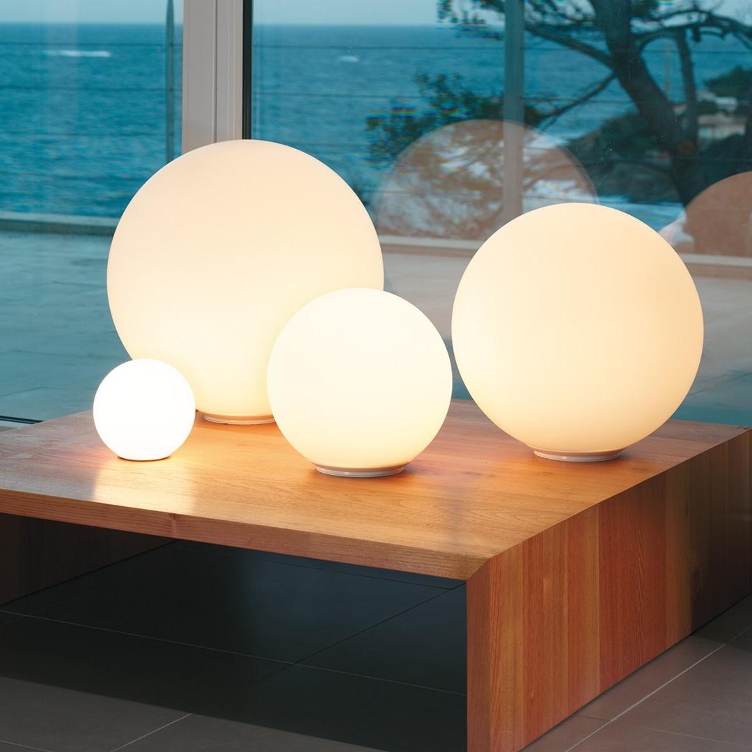Artemide Настольная лампа Dioscuri от Artemide — в интерьере