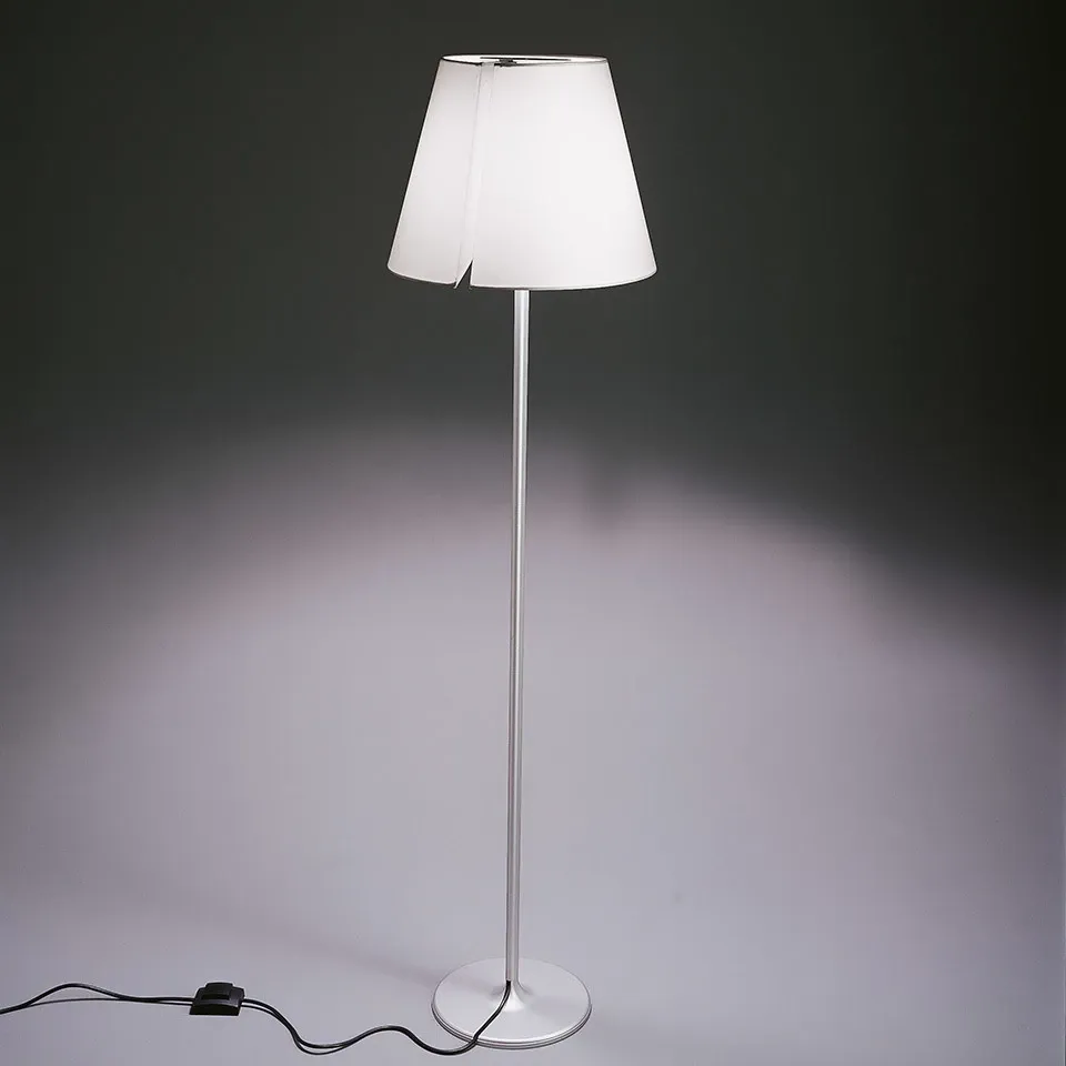 Artemide Торшер Melampo от Artemide — в интерьере