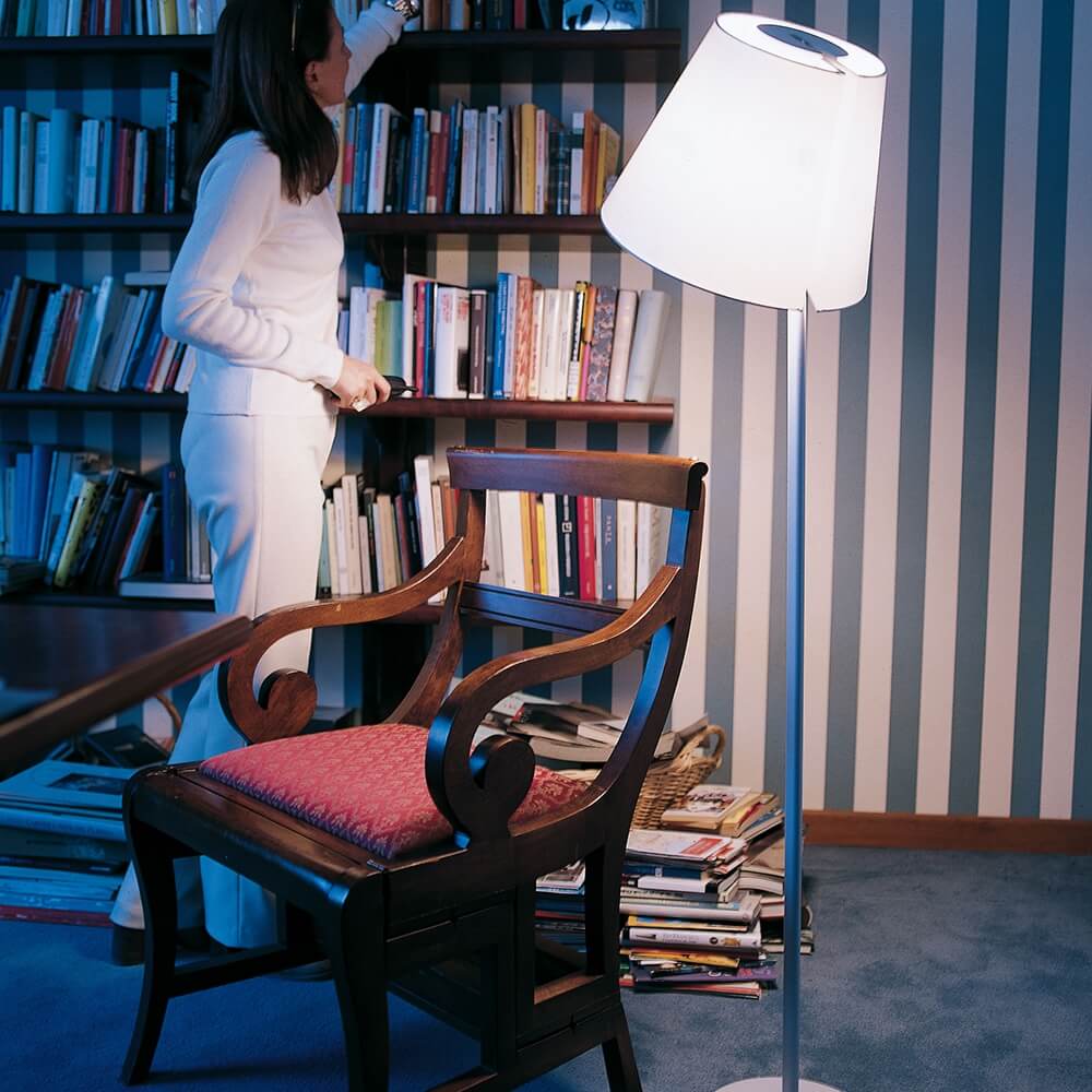 Artemide Торшер Melampo от Artemide — в интерьере