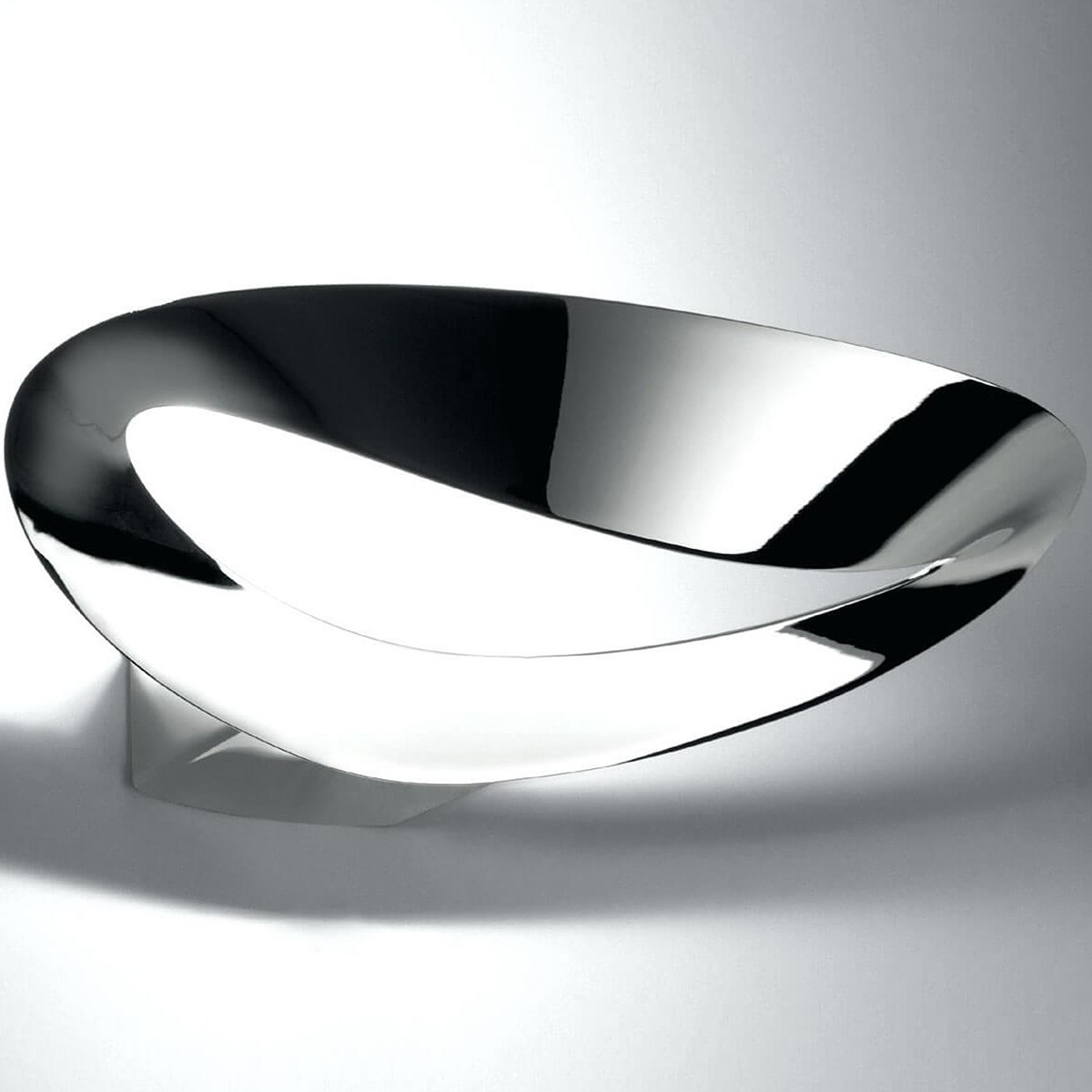 Artemide Бра Mesmeri от Artemide — в интерьере