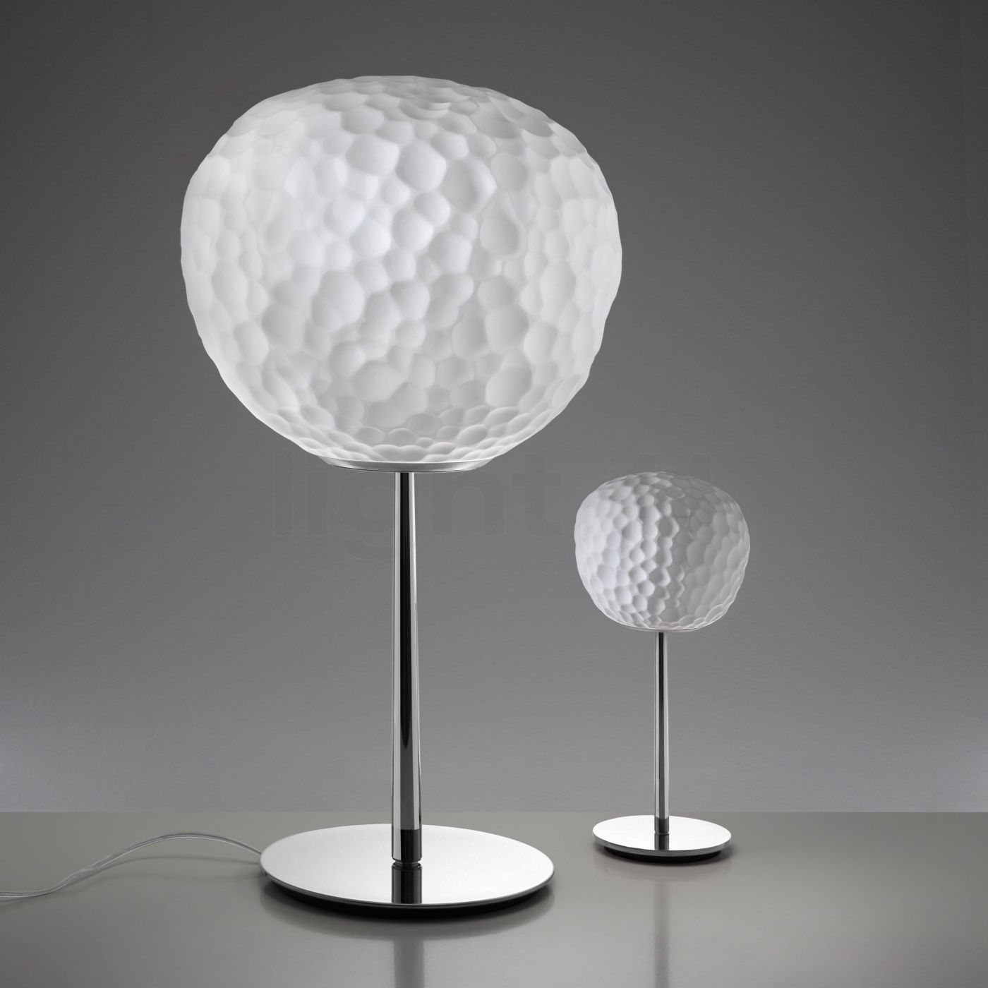 Artemide Настольная лампа Meteorite от Artemide — в интерьере