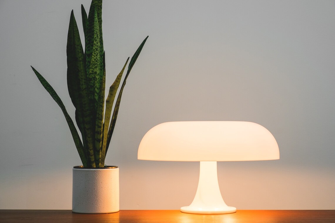 Artemide Настольная лампа Nesso от Artemide — в интерьере