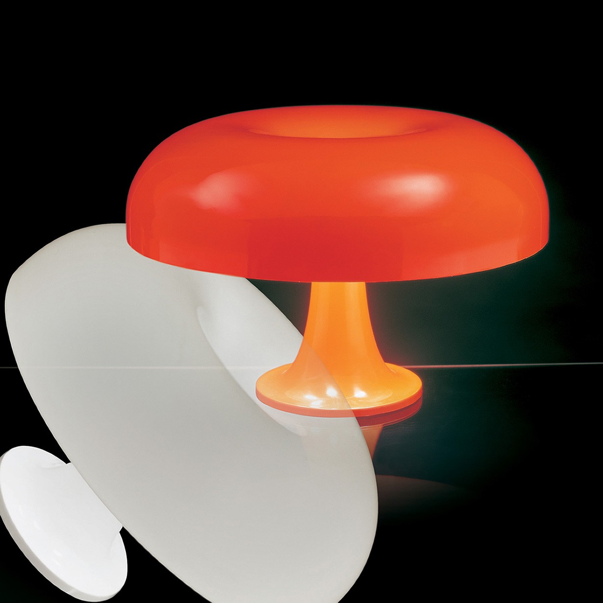 Artemide Настольная лампа Nesso от Artemide — в интерьере
