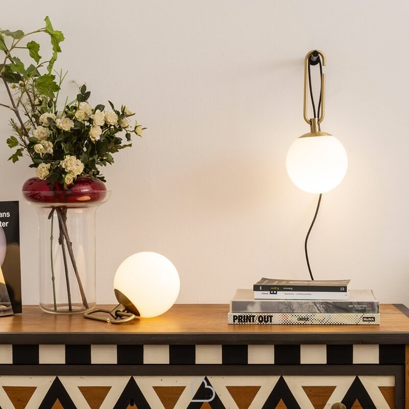 Artemide Бра nh от Artemide — в интерьере