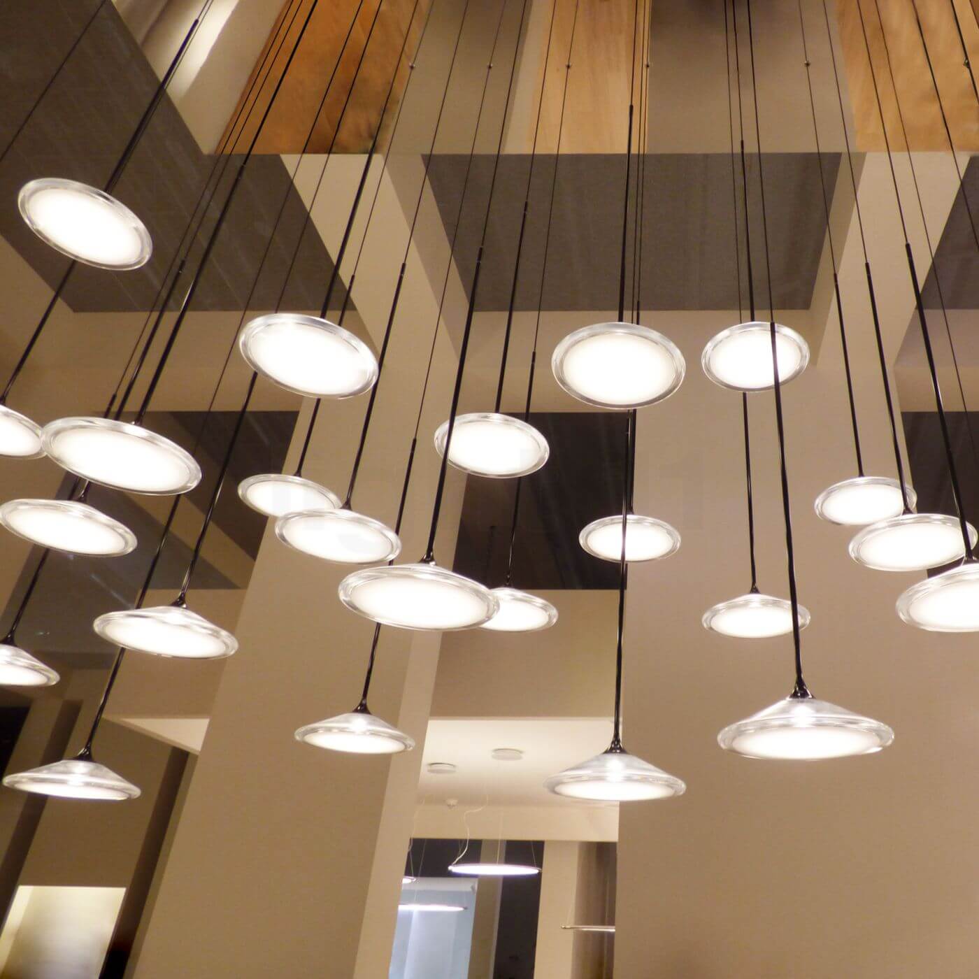 Artemide Подвесной светильник Orsa от Artemide — в интерьере