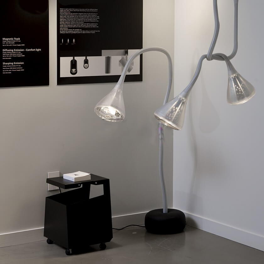 Artemide Торшер Pipe от Artemide — в интерьере