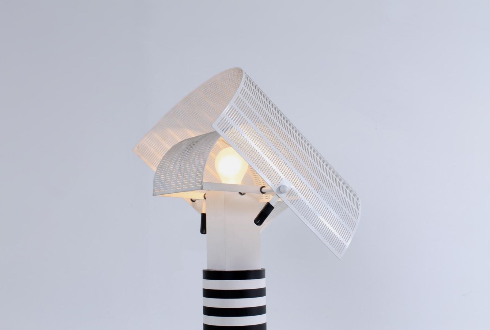 Artemide Настольная лампа Shogun от Artemide — в интерьере