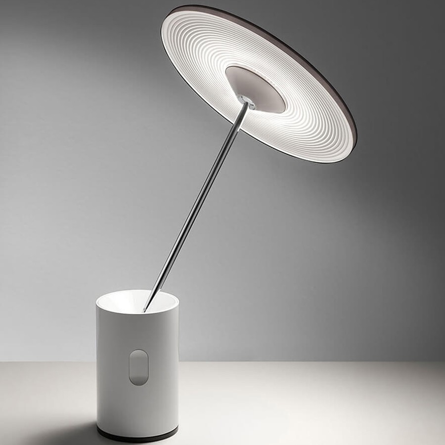 Artemide Настольная лампа Sisifo от Artemide — в интерьере