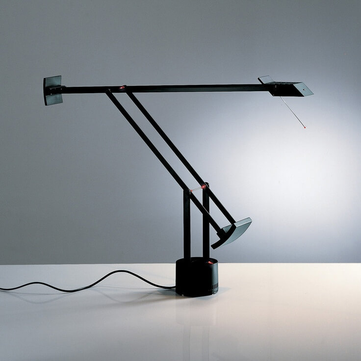Artemide Настольная лампа Tizio от Artemide — в интерьере