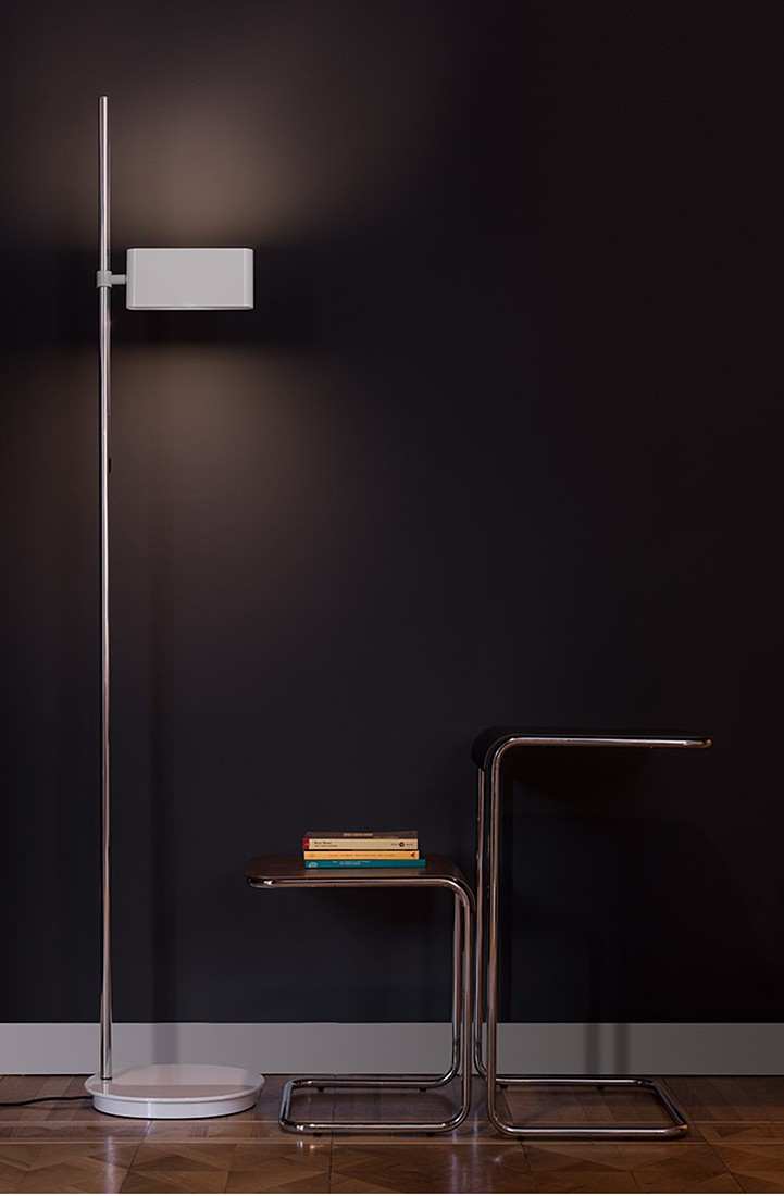 Artemide Торшер Two Flags от Artemide — в интерьере