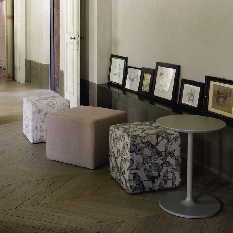Twils Пуф Pouf quadrati от Twils — в интерьере