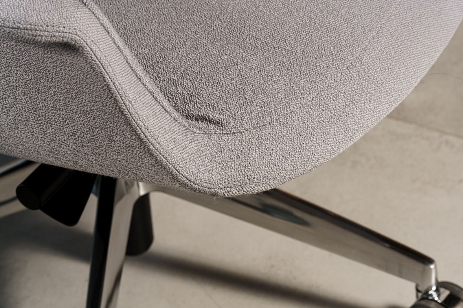 Poltrona Frau Кресло Downtown Managerial Kvadrat Vidar 133 от Poltrona Frau — в интерьере
