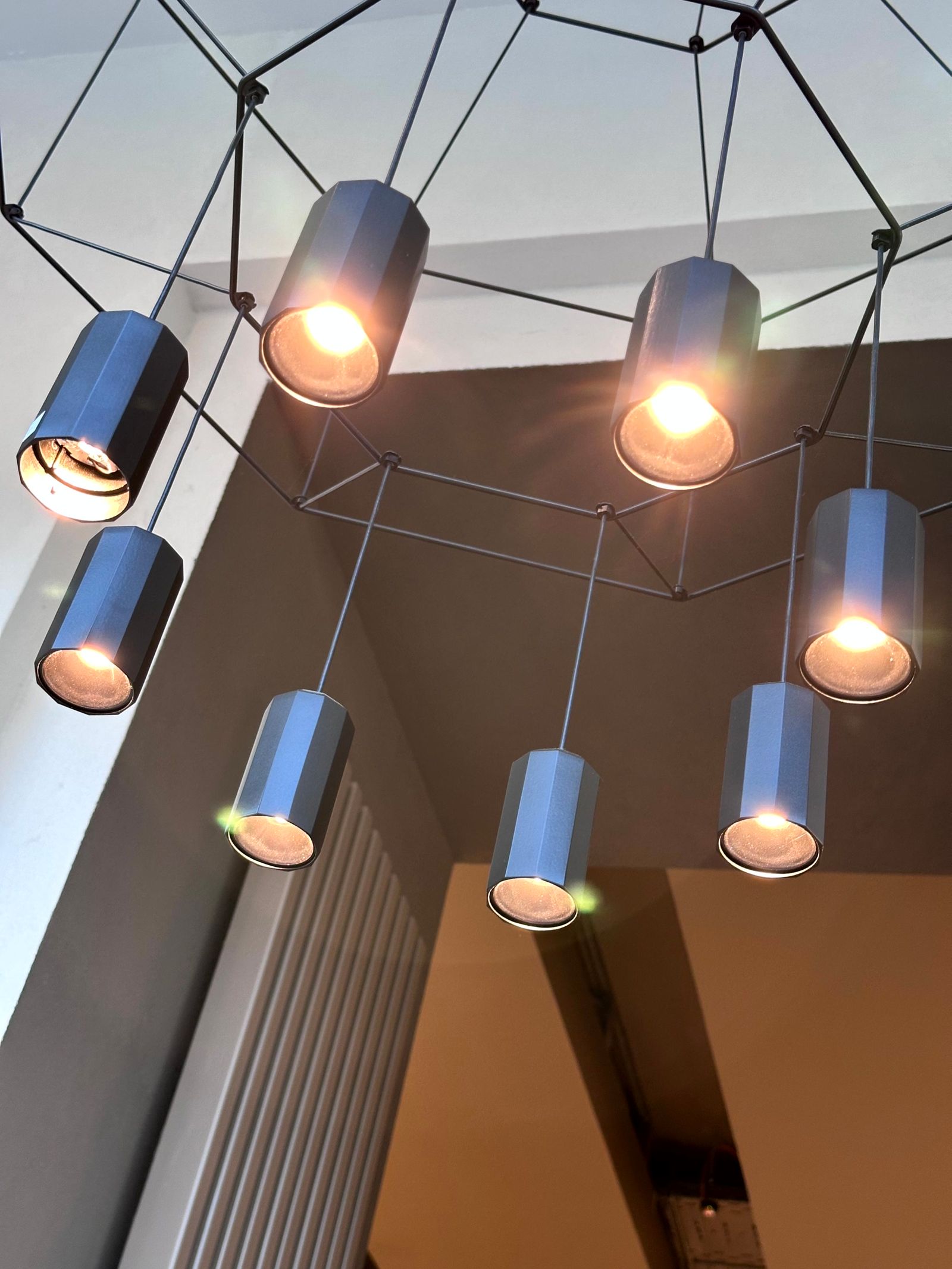 Vibia Подвесной светильник Wireflow 0402 от Vibia — в интерьере
