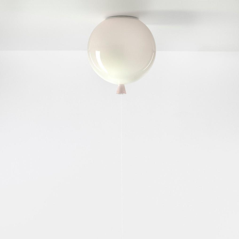 Brokis Потолочный светильник Memory triplex opal 30*30*32 от Brokis — в интерьере