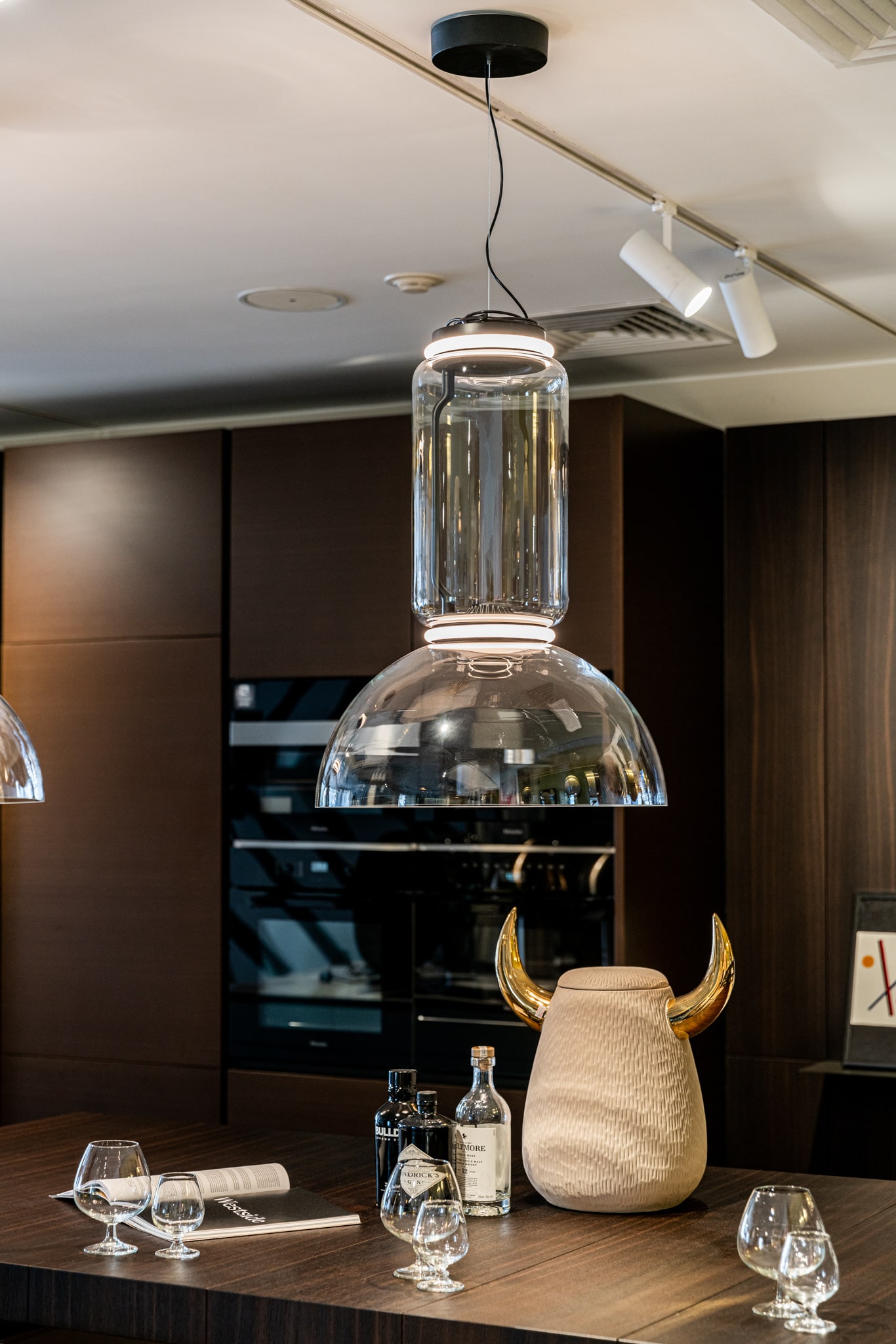 Flos Подвесной светильник Noctambule Suspension Cylinder Bowl от Flos — в интерьере