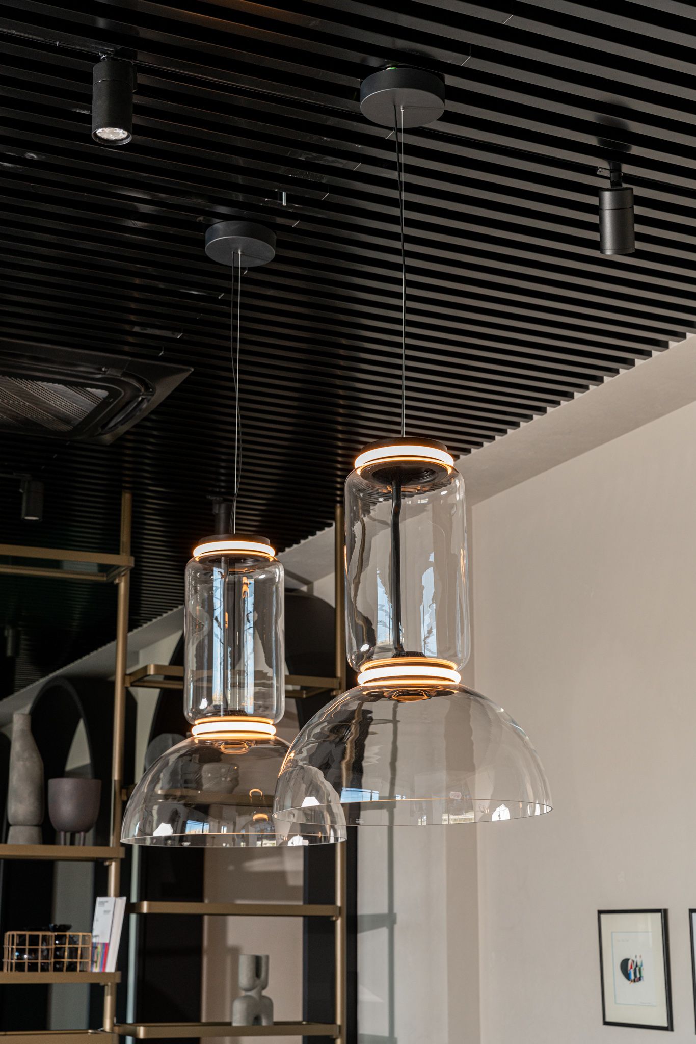 Flos Подвесной светильник Noctambule Suspension Cylinder Bowl от Flos — в интерьере