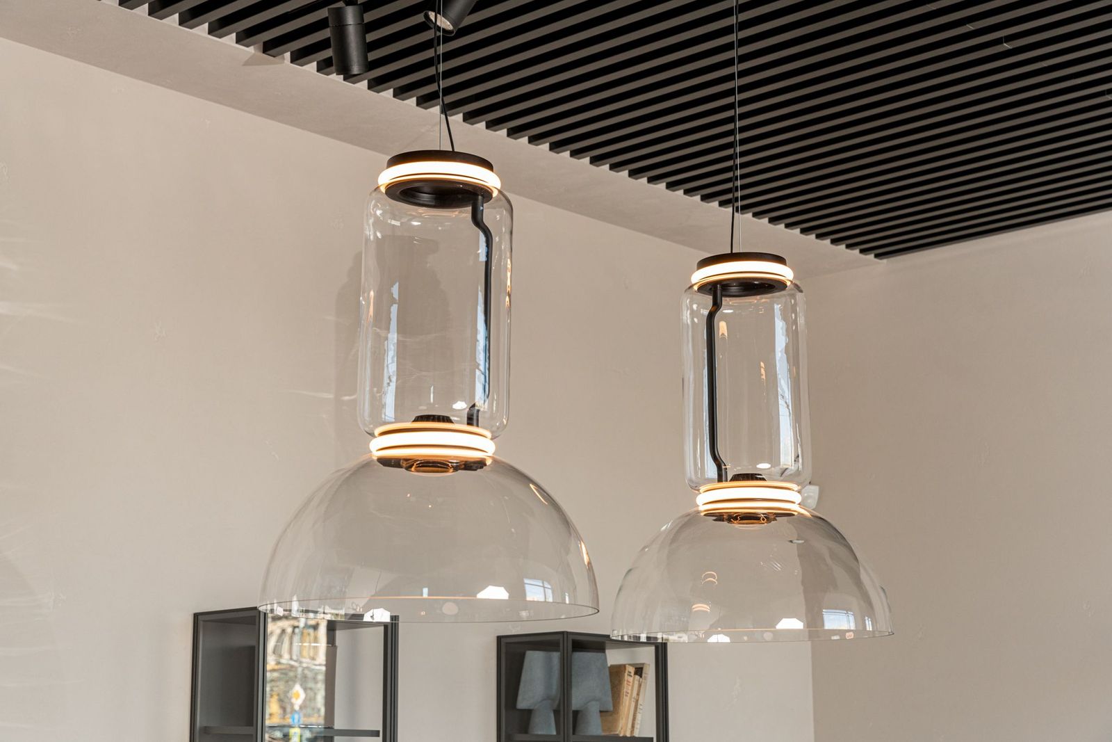 Flos Подвесной светильник Noctambule Suspension Cylinder Bowl от Flos — в интерьере