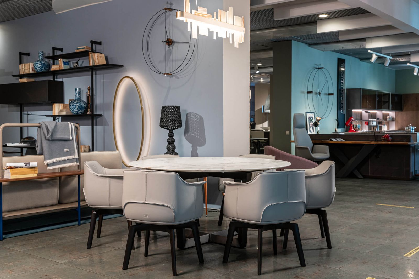 Poltrona Frau Стул Archibald Swivel Topo от Poltrona Frau — в интерьере