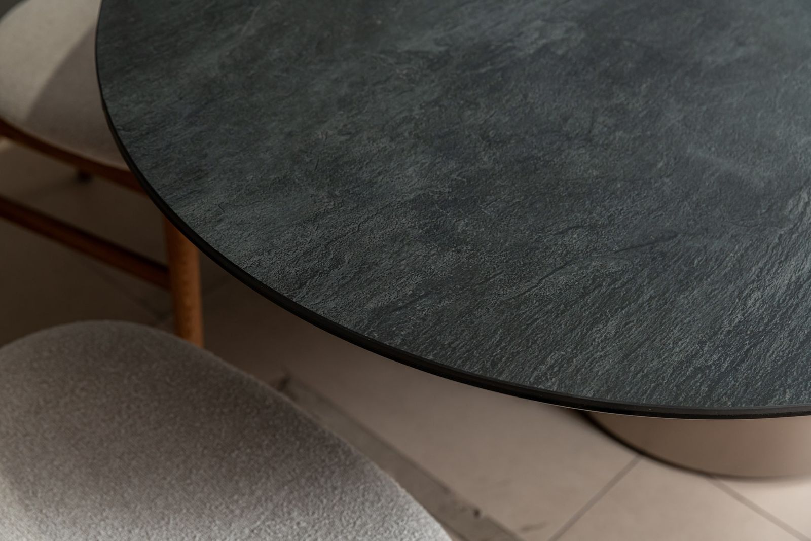 Cattelan Italia Стол Yoda Keramik Oval от Cattelan Italia — в интерьере