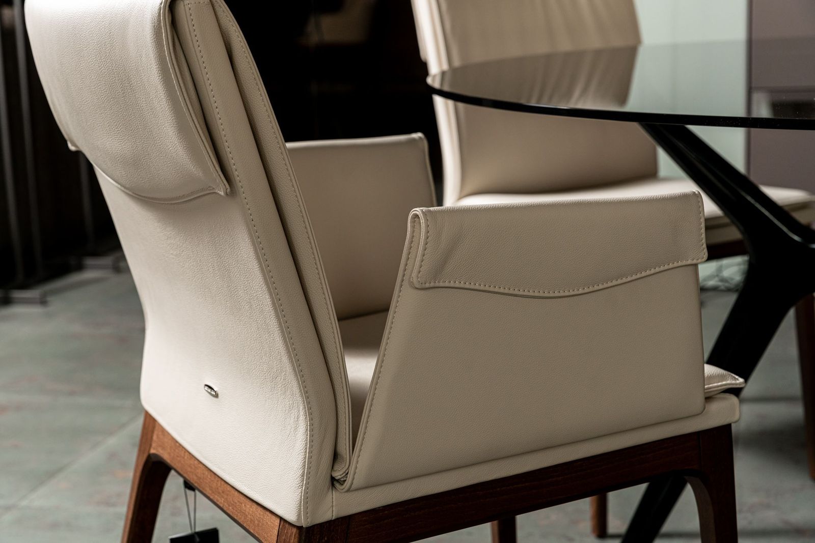 Cattelan Italia Стул Sofia B Noce Canaletto and Oyster от Cattelan Italia — в интерьере