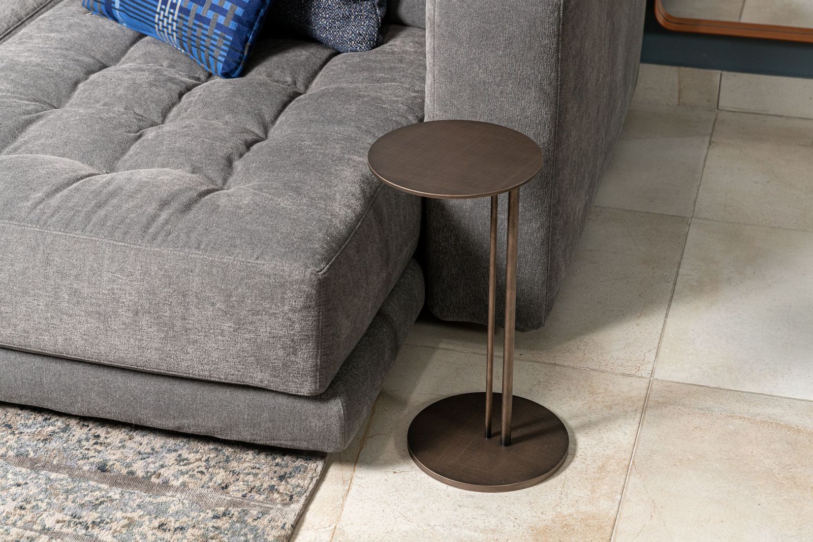 Cattelan Italia Журнальный столик Sting Brushed Bronze от Cattelan Italia — в интерьере