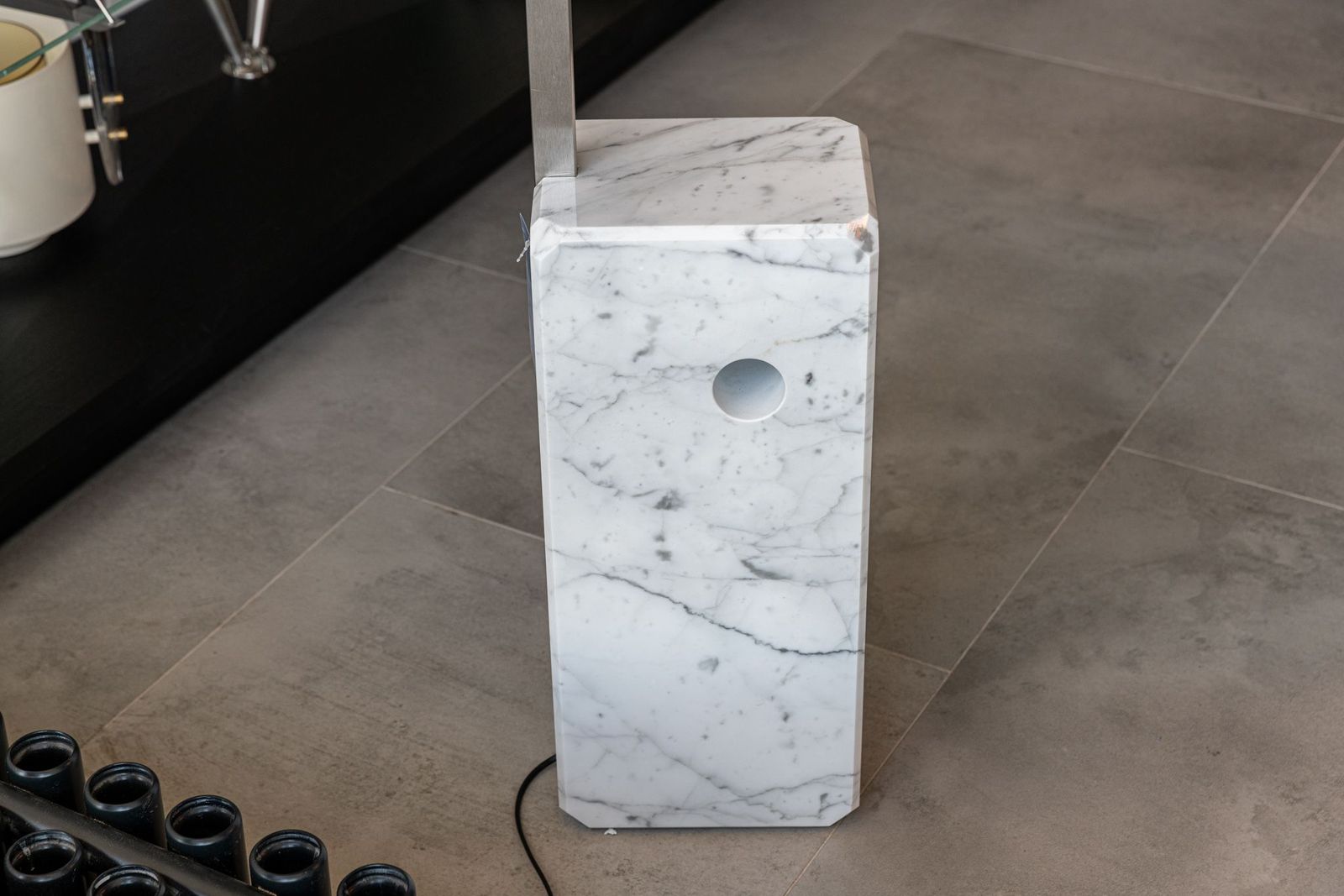 Flos Торшер Arco LED F0303000 от Flos — в интерьере