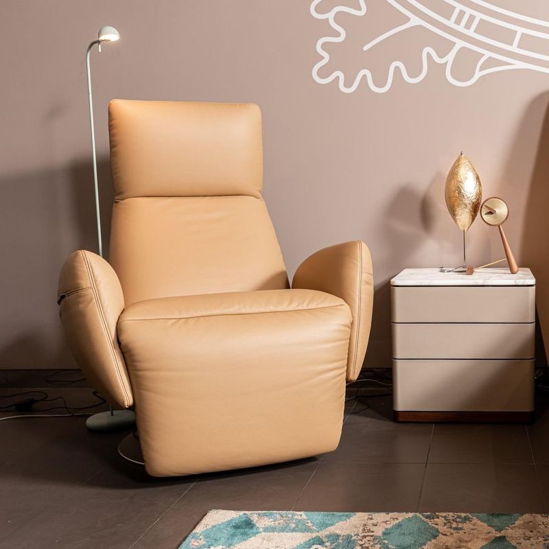 Poltrona Frau Кресло Pillow Electric от Poltrona Frau — в интерьере