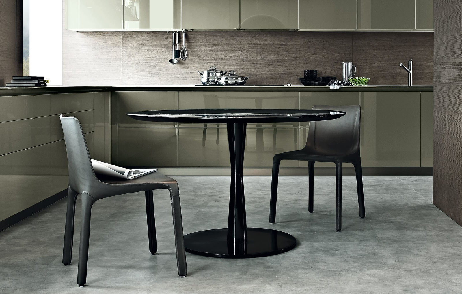 Poliform Стол Flute Carrara gloss 125 от Poliform — в интерьере