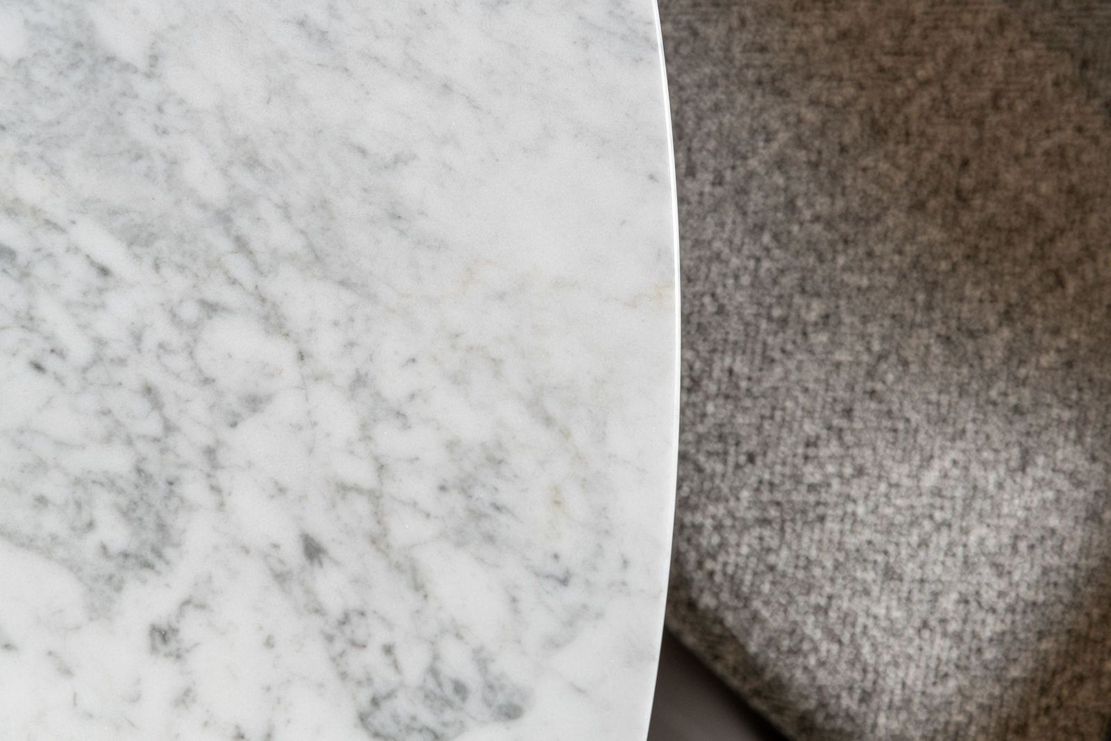Poliform Стол Flute Carrara gloss 125 от Poliform — в интерьере