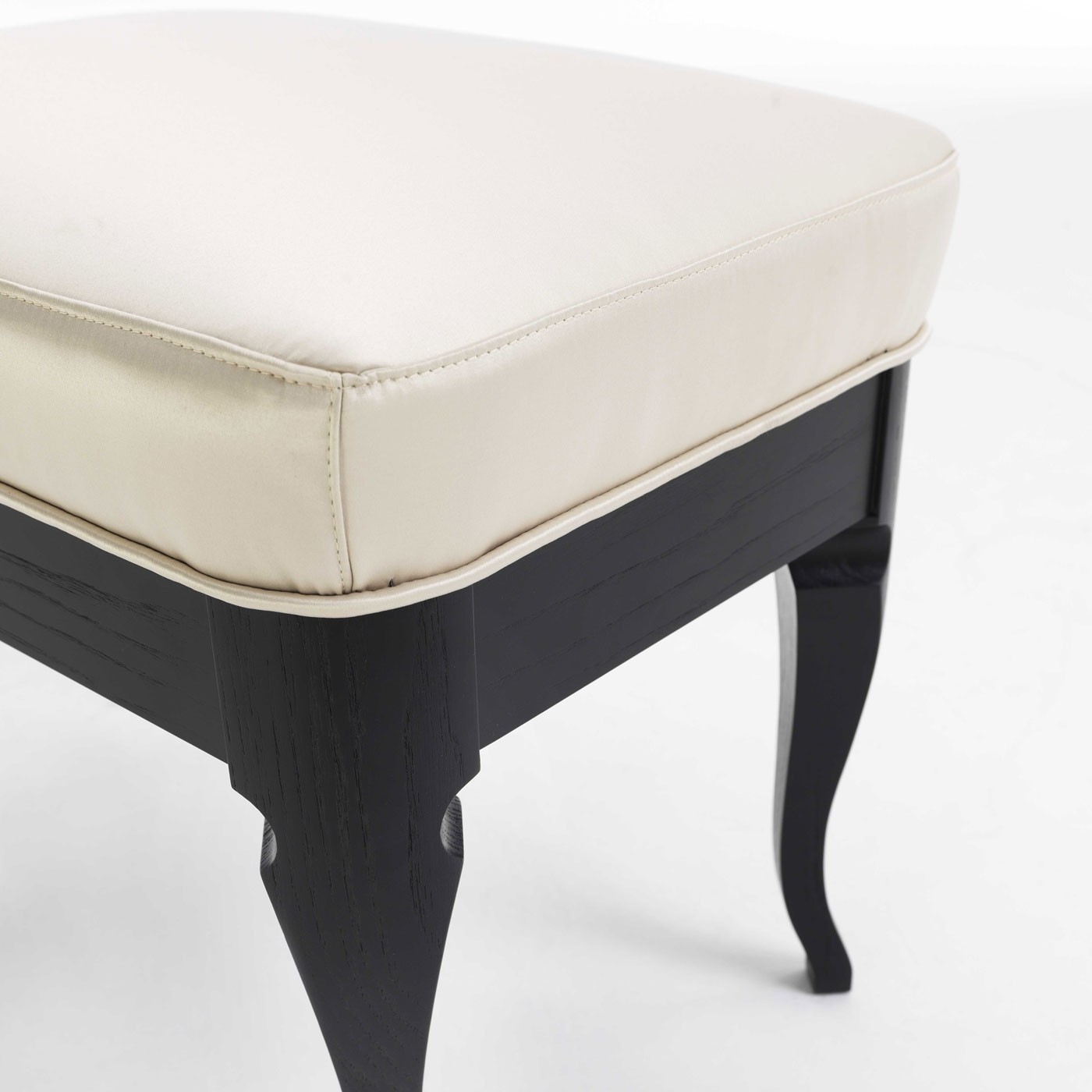 Galimberti Nino Пуф Dolcevita Pouf от Galimberti Nino — в интерьере