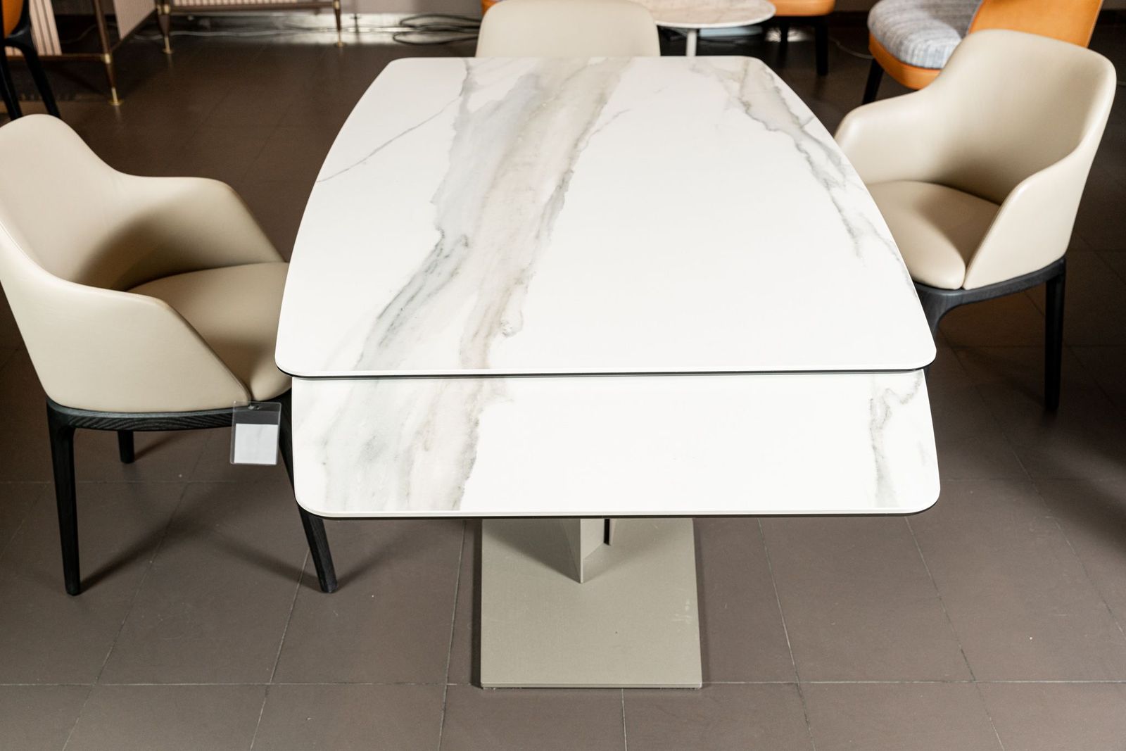Cattelan Italia Стол Duffy Keramik Drive от Cattelan Italia — в интерьере