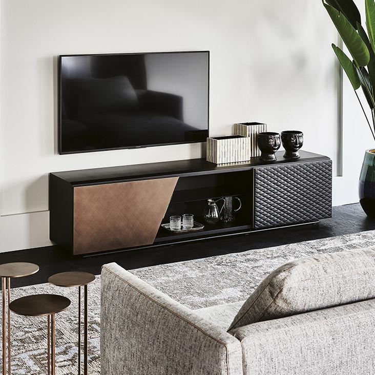 Cattelan Italia Мебель под ТВ Aston Tv от Cattelan Italia — в интерьере
