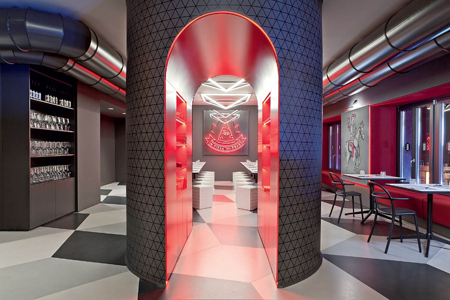 Kartell Пуф Eur от Kartell — в интерьере