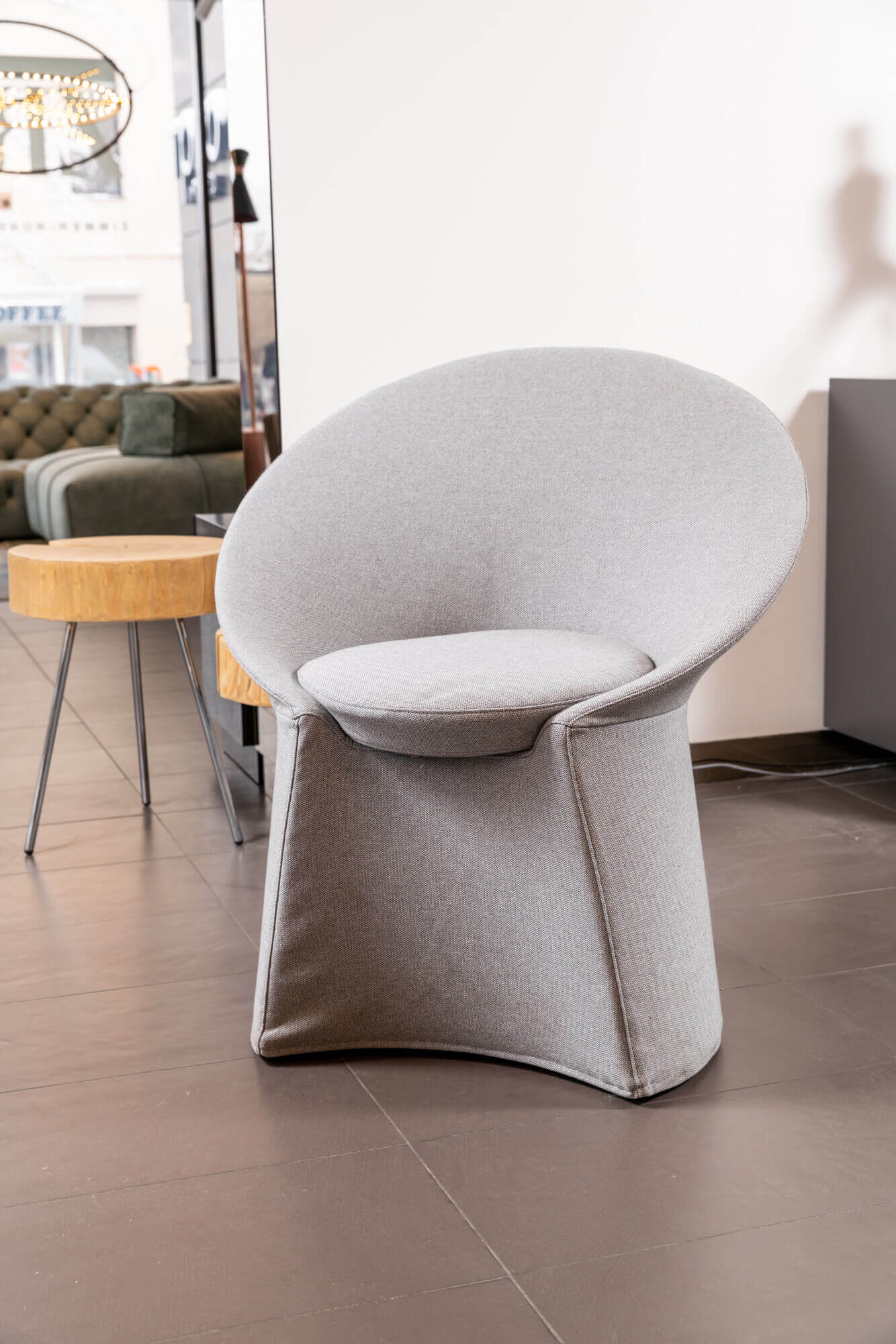 Flou Кресло Remy Wish Graphite 497 от Flou — в интерьере