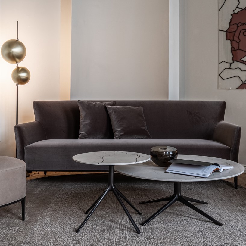Poliform Журнальный столик Mondrian 80*80*48 от Poliform — в интерьере