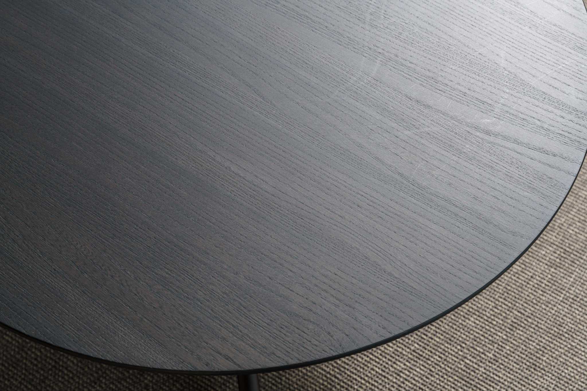 Poliform Журнальный столик Mondrian 80*80*48 от Poliform — в интерьере