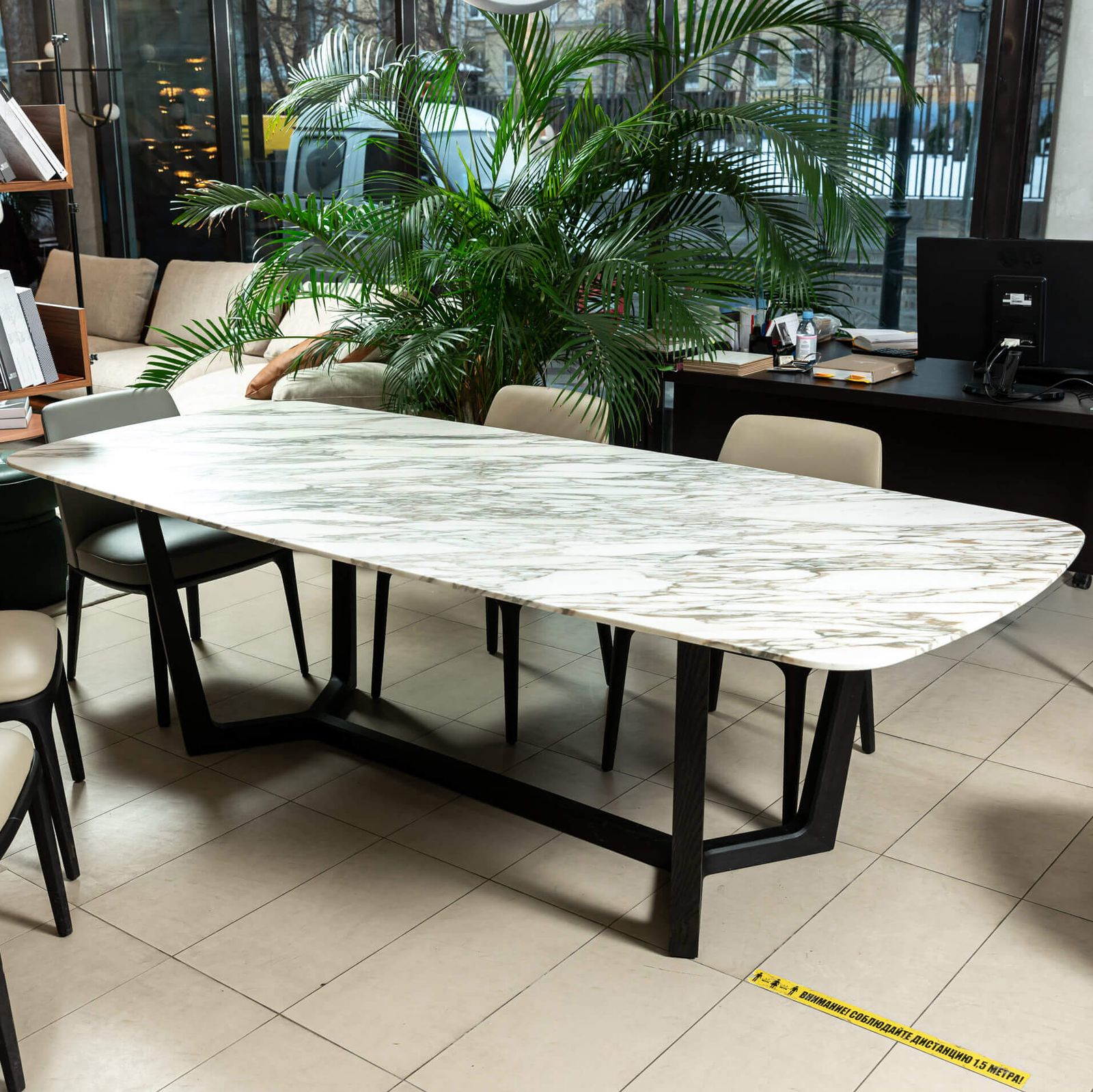 Poliform Стол Concorde 218 от Poliform — в интерьере