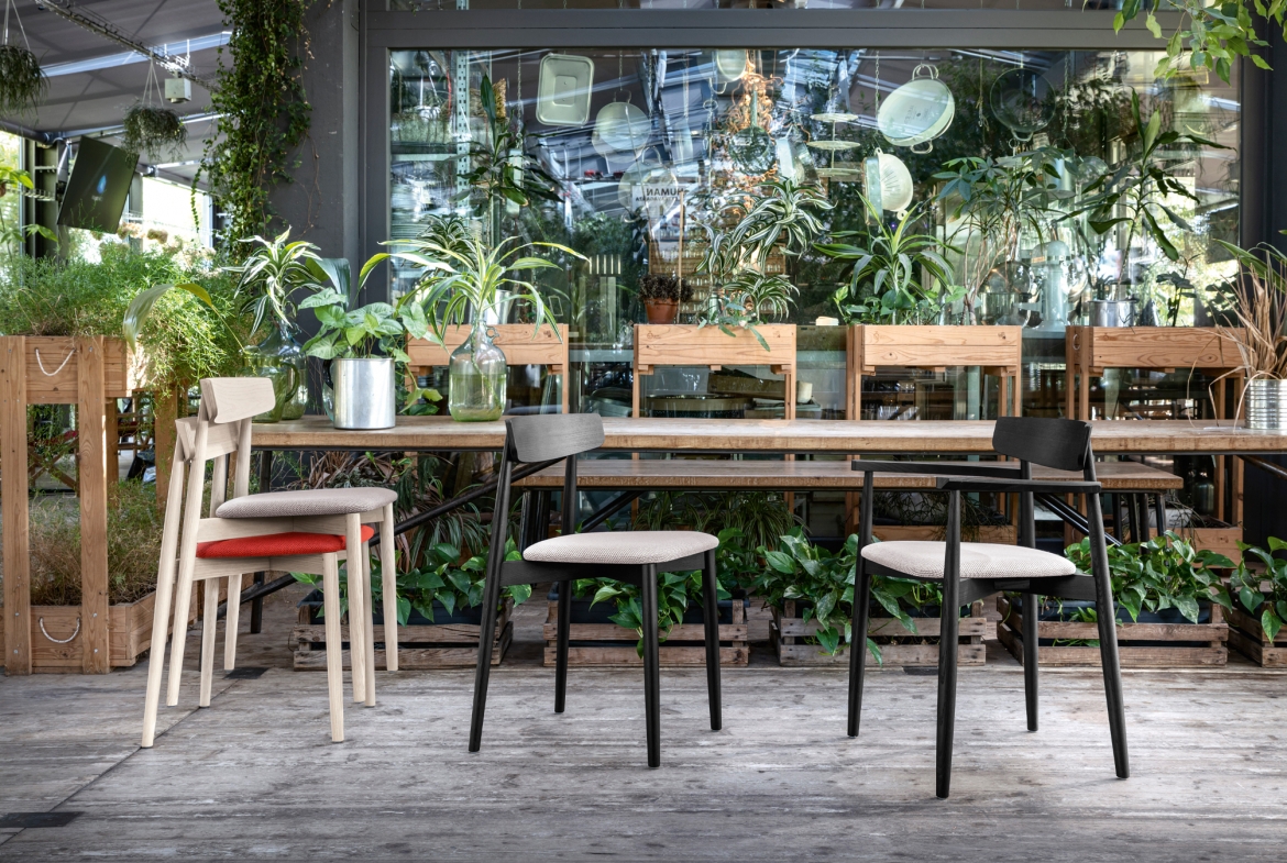 Miniforms Стул Claretta with armrest от Miniforms — в интерьере