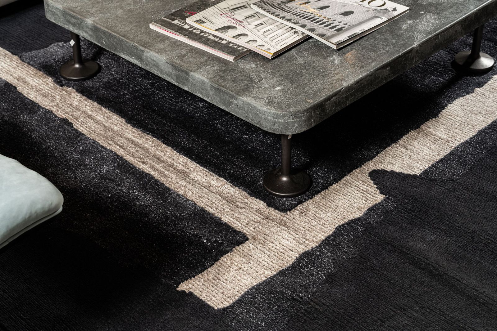 Baxter Ковер Atlas Blu Pattern 1 от Baxter — в интерьере