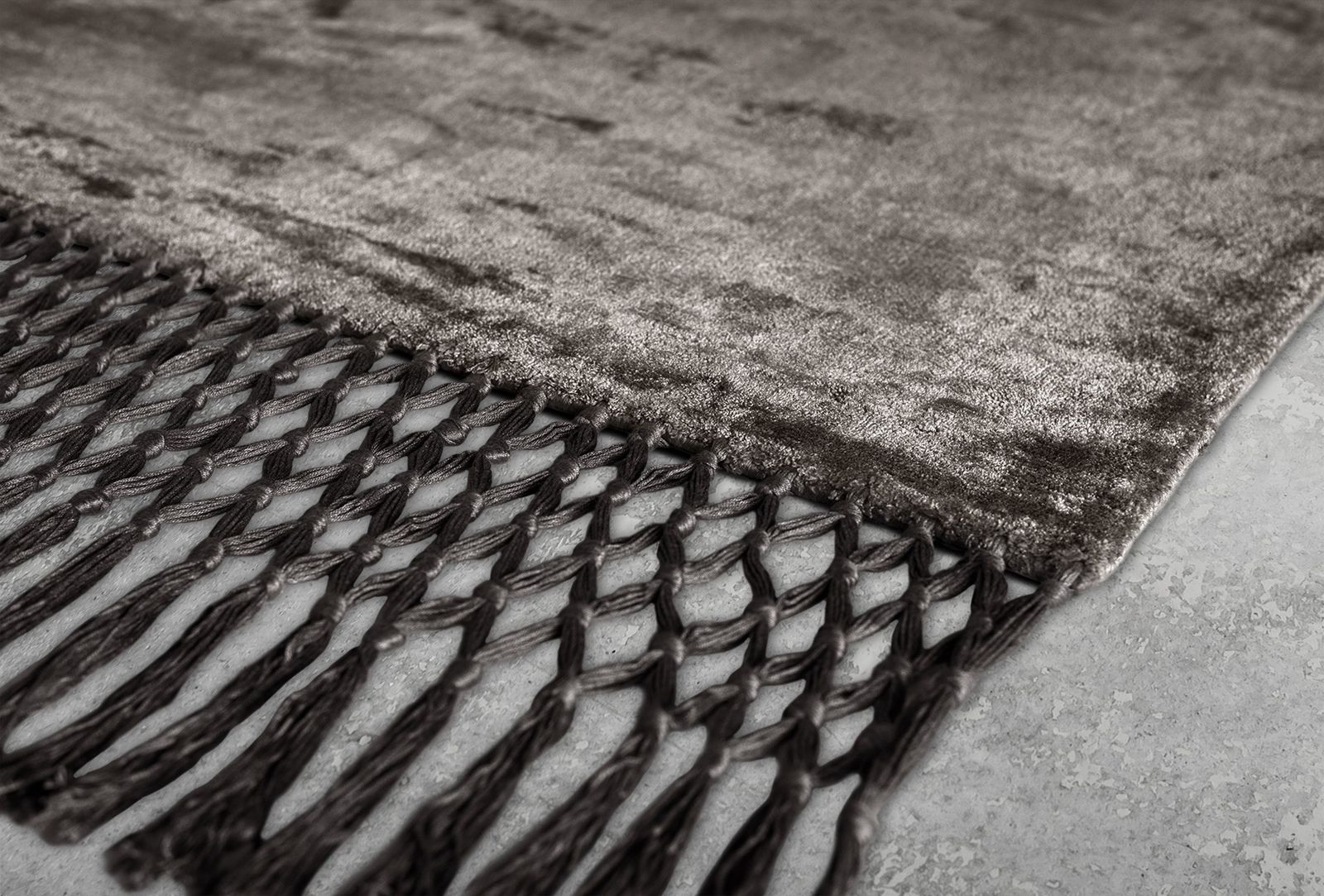 Baxter Ковер Fringes Grigio + Antracite от Baxter