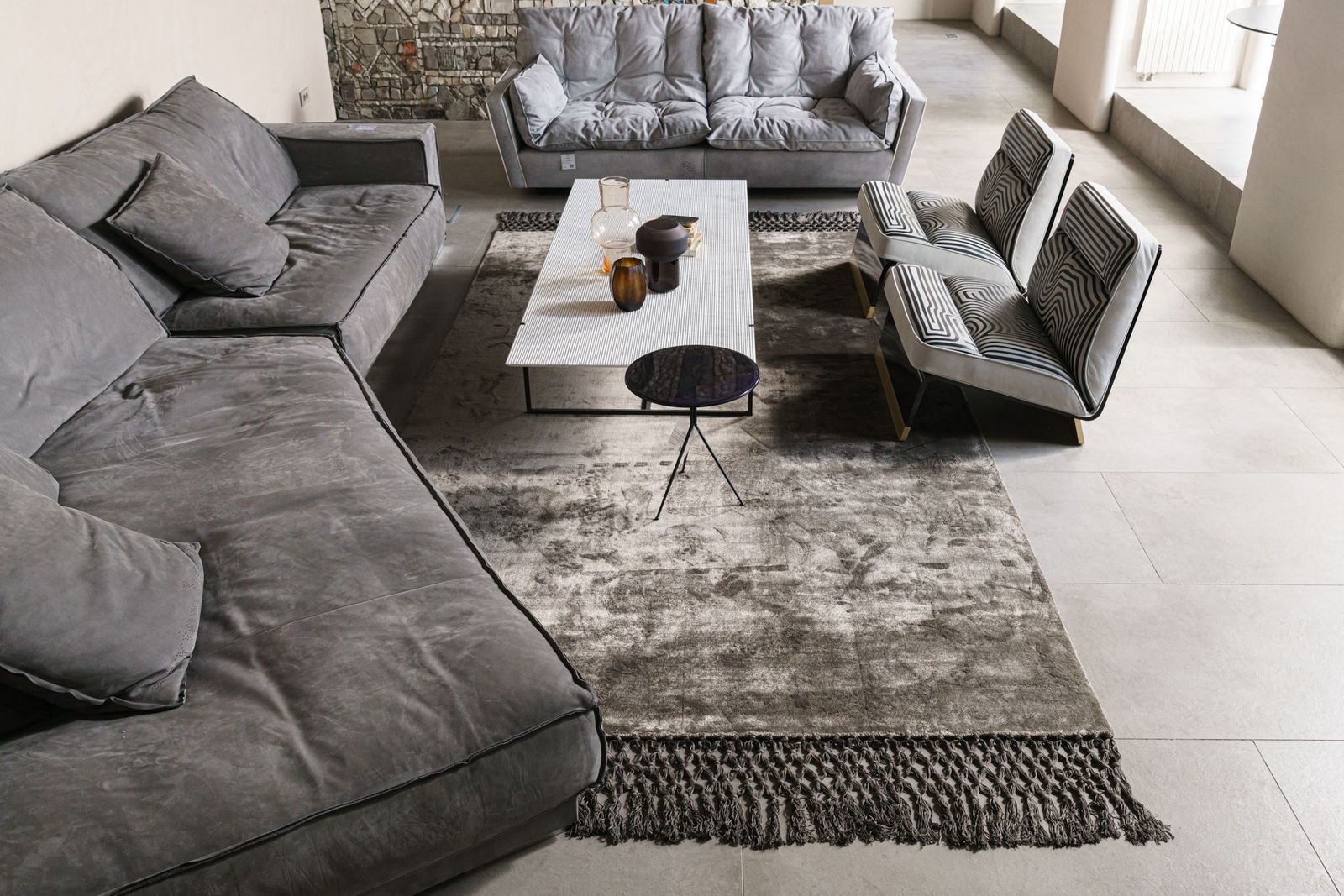 Baxter Ковер Fringes Grigio + Antracite от Baxter — в интерьере