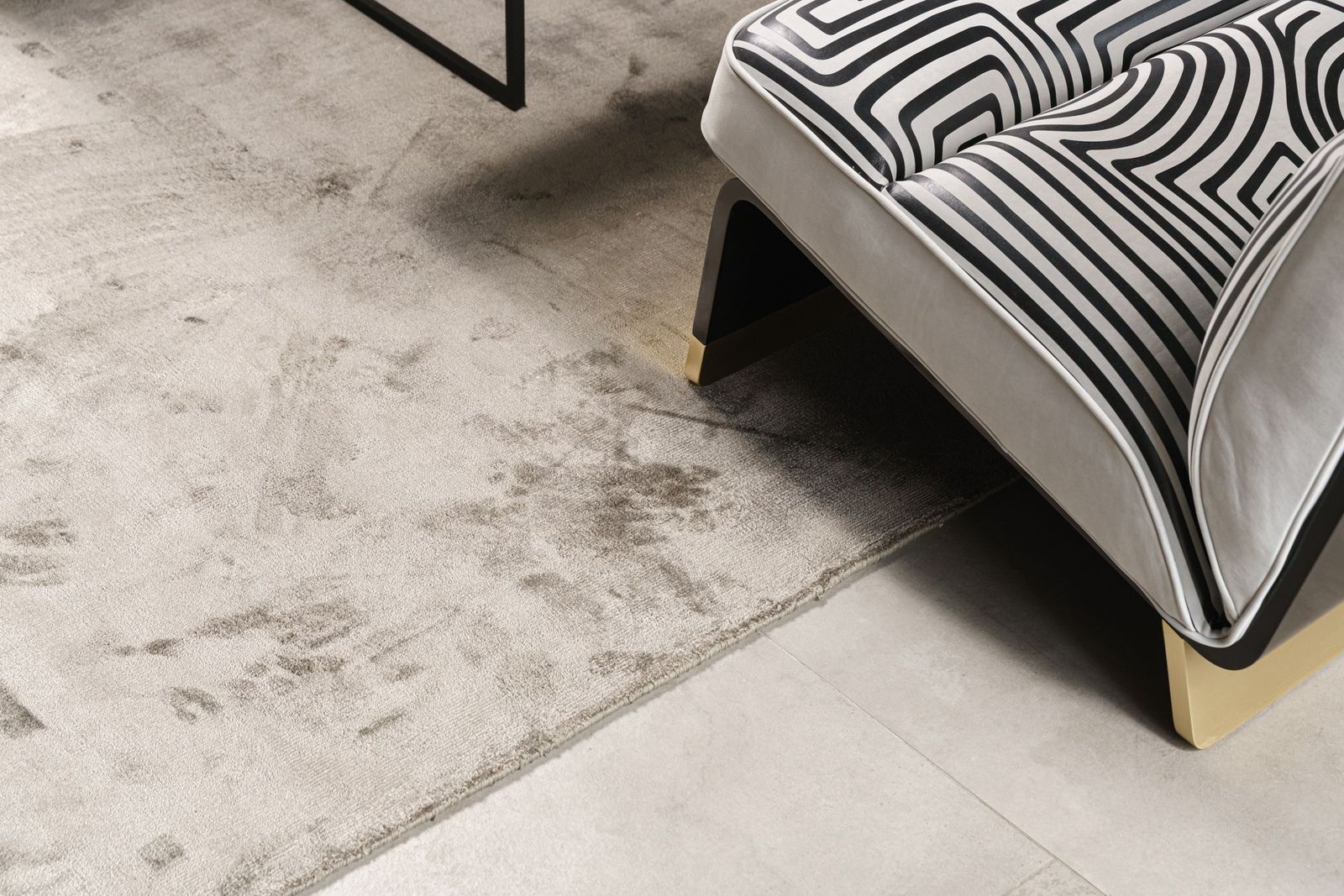 Baxter Ковер Fringes Grigio + Antracite от Baxter — в интерьере