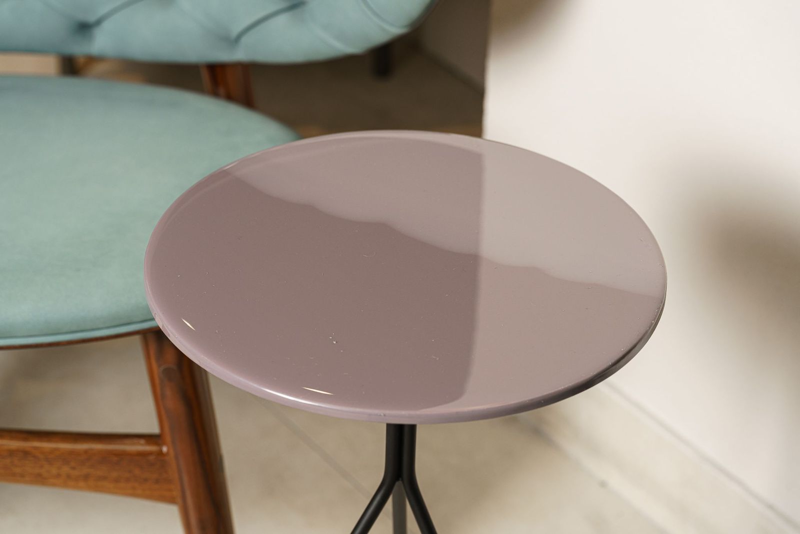 Baxter Журнальный столик Liquid Resin Lilac 33 от Baxter — в интерьере