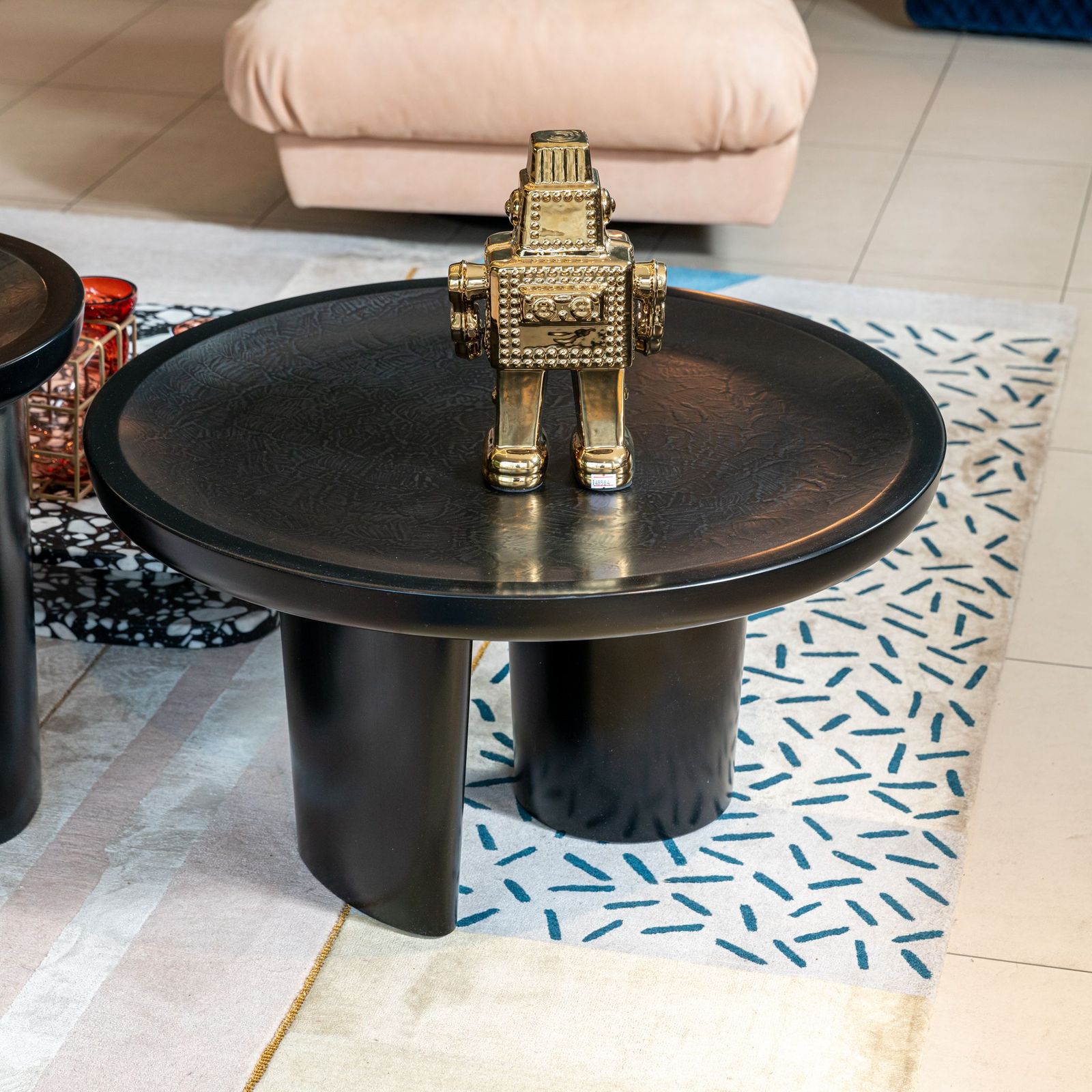 Baxter Журнальный столик Calix 75 от Baxter — в интерьере