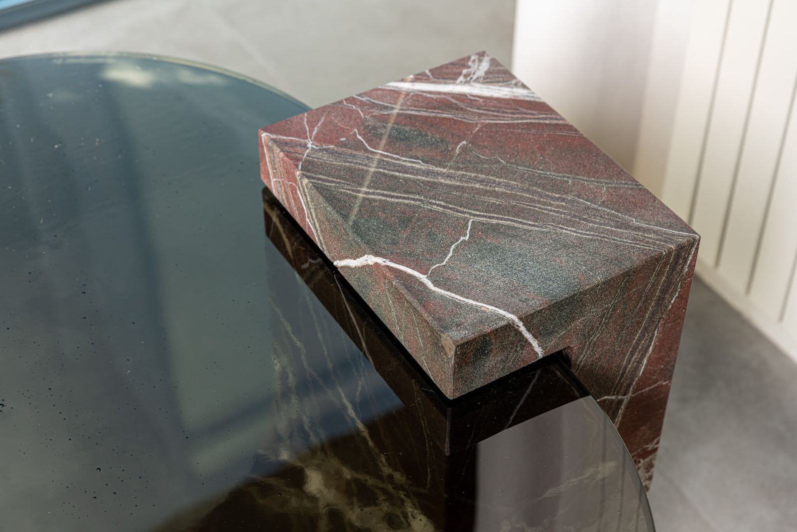Baxter Журнальный столик Verre Lepanto Hidro marble от Baxter — в интерьере