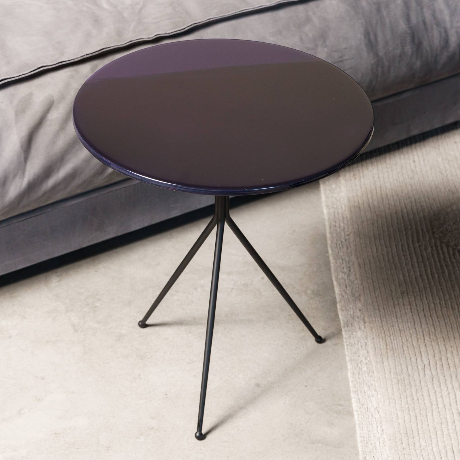 Baxter Журнальный столик Liquid Myrtille d40 от Baxter — в интерьере